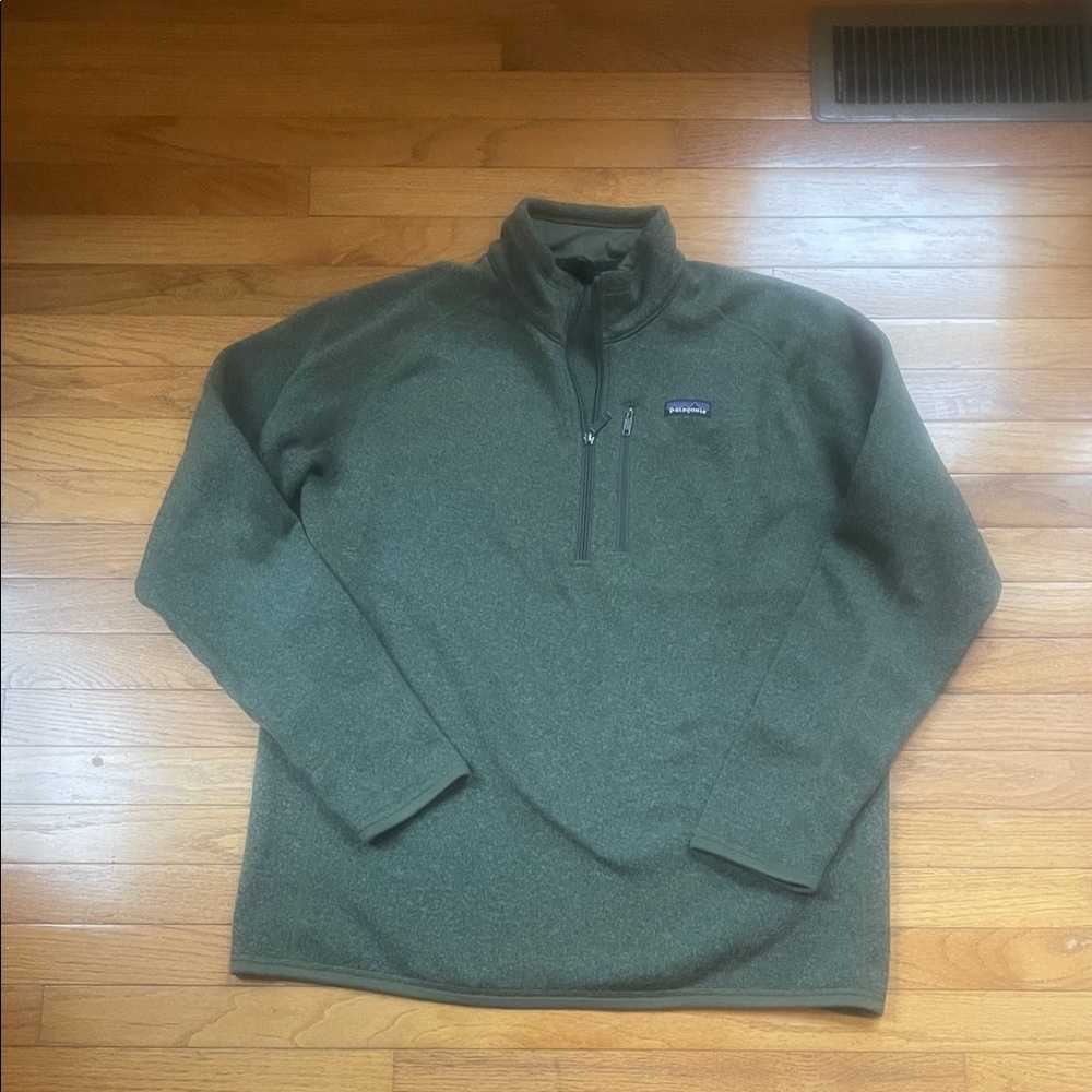 Patagonia Olive Green Half-Zip Fleece Pullover